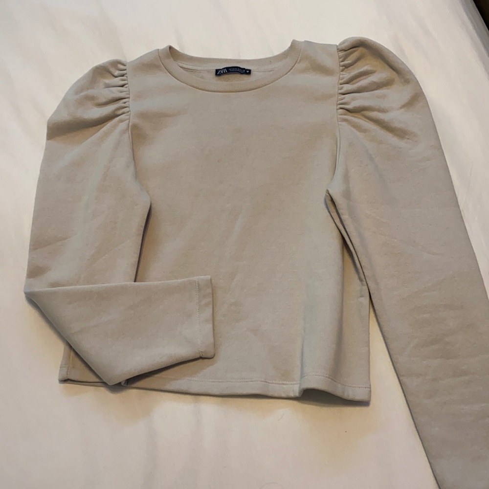 Zara rouged shoulder sweater